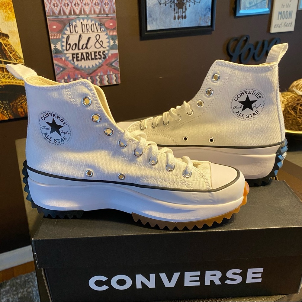 NWT Converse Run Star Hike High Top Sneakers